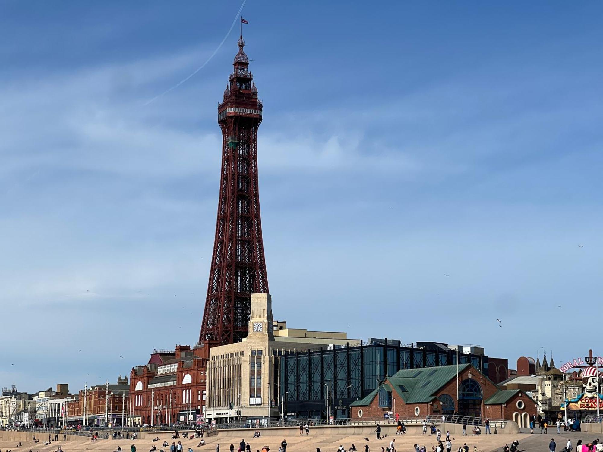 The Woodleigh Family Hotel Blackpool Exterior foto